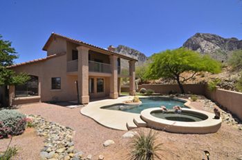 Oro Valley Home For Sale in La Reserve