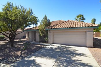 Gated Oro Valley home for sale in  Villages Of La Canada