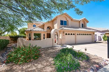 Luxurious Home For Sale in Oro Valley with Backing  Golf Course