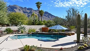 Home For Sale in Oro Valley with Pool and Mountain View